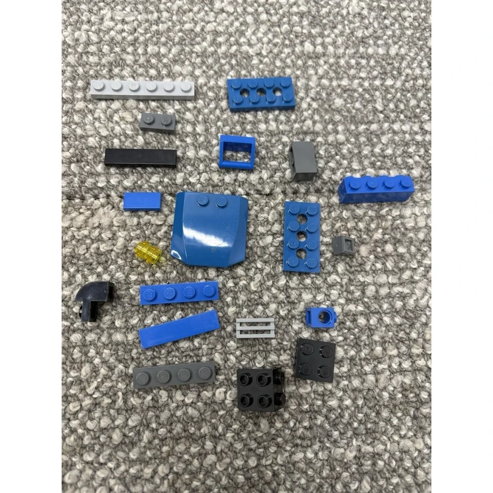 Lego Lot Black Blue Gray Random Set HTF Pieces Over‎ 150 Pieces Replacements